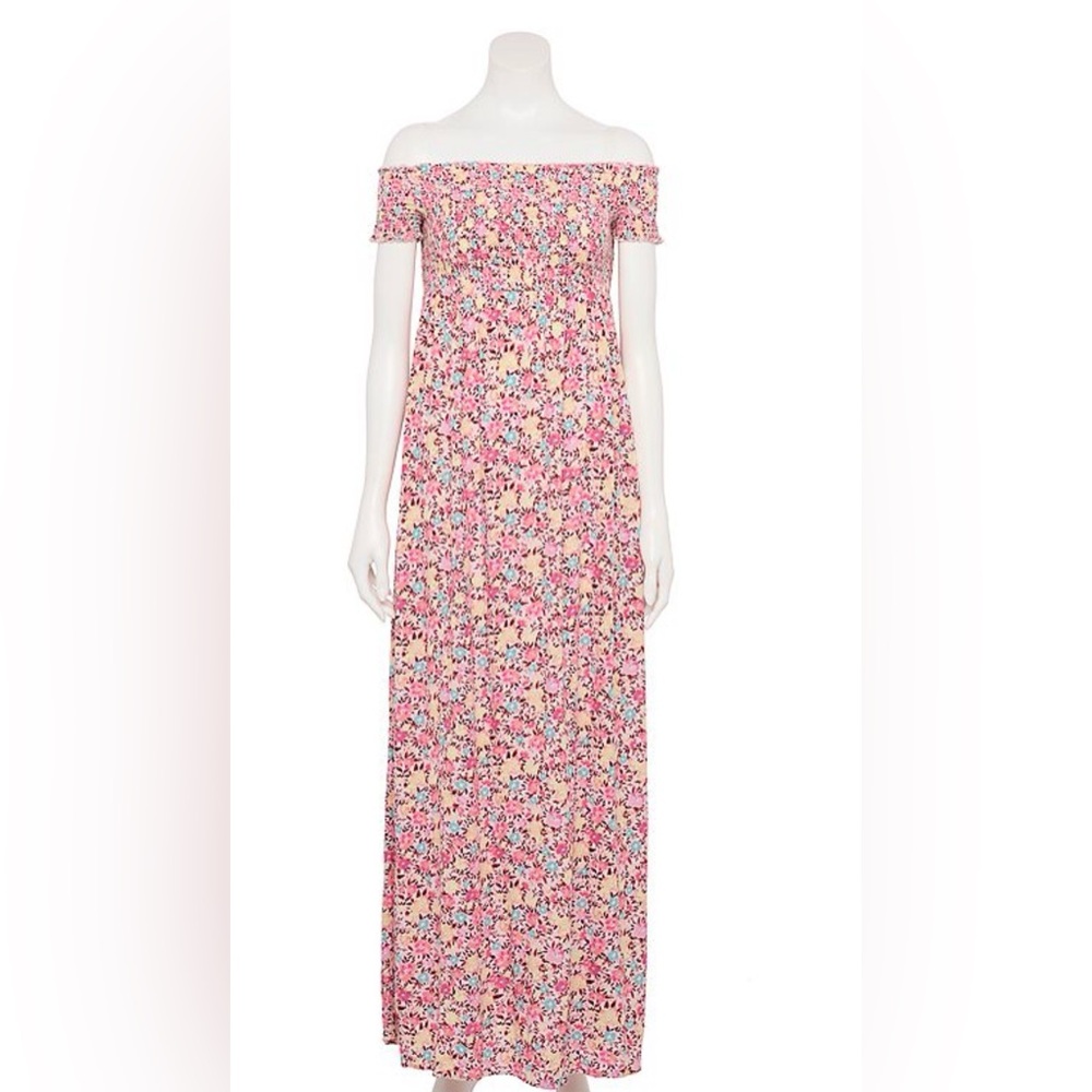 SO Goods For Life Juniors’ Floral Off-The-Shoulders Maxi Dress | Size L